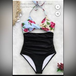 Cupshe one piece twist front floral and black swimsuit. New with tags.